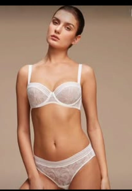 Ensemble Lingerie Balconnet Dentelle – Soutien-gorge & Culotte